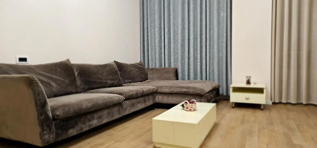 Discover Tirana From Our 3-Room Apartment With Free Parking-Komuna E Parisit Albania